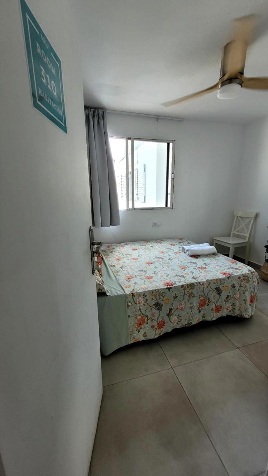 Cisne By Nest Hostel San Antonio Abad Exterior foto
